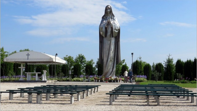 Magyarországon van a világ második legnagyobb Szűz Mária szobra