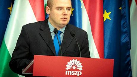 A volt MSZP-képviselő, cigicsempészésre adta fejét...